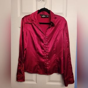 Harley Davidson Women's Red Satin shirt, size Large